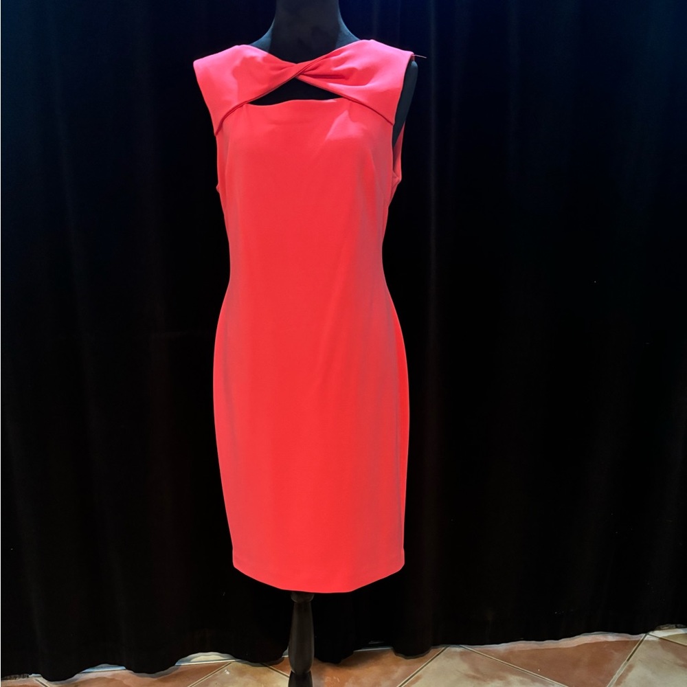 Hot pink dress with cleavage opening
